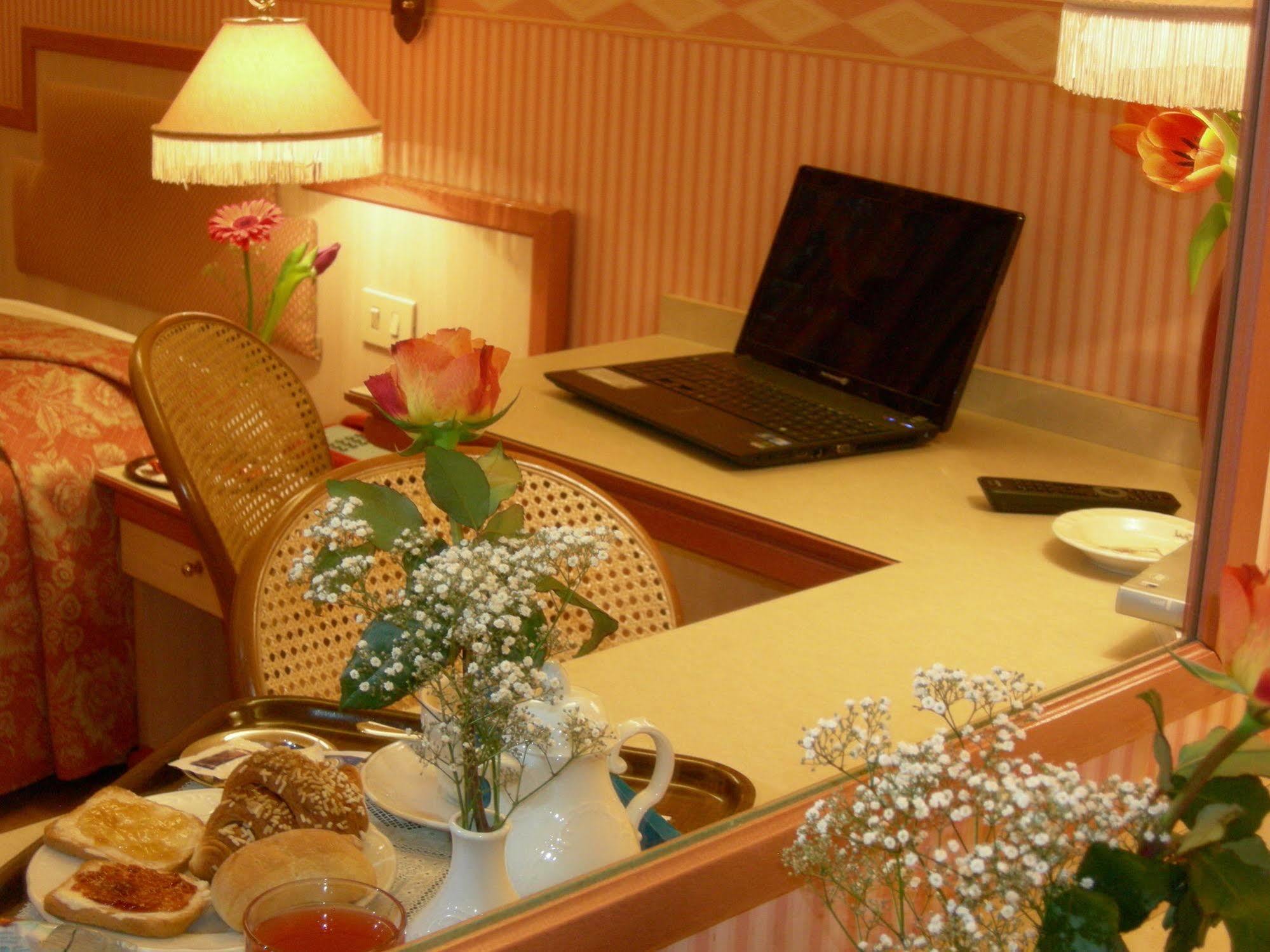 Buenos Aires Hotel Milano Eksteriør billede