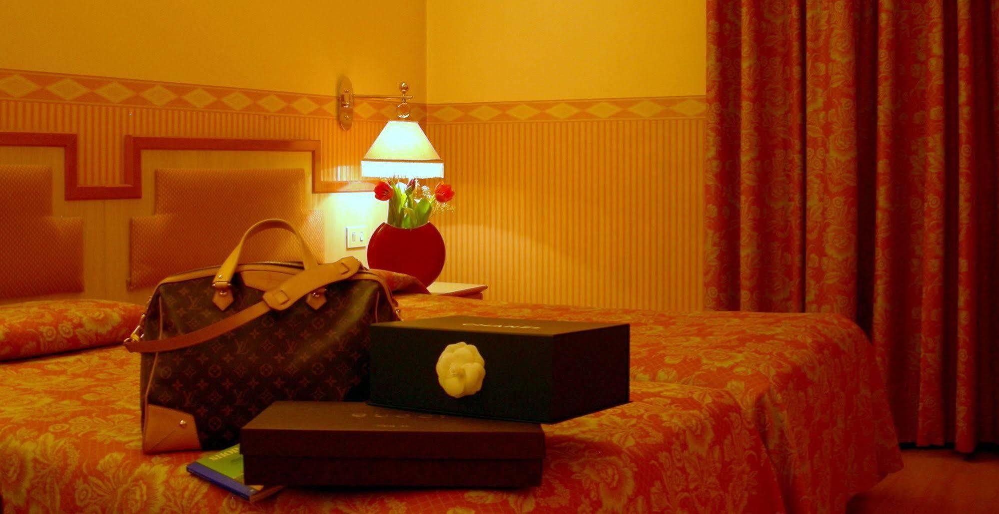 Buenos Aires Hotel Milano Eksteriør billede